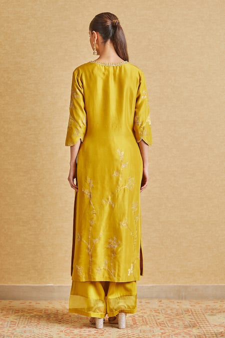 Shop_Osaa By Adarsh_Yellow Silk Embroidery Collared Flower Vine Kurta Set _at_Aza_Fashions