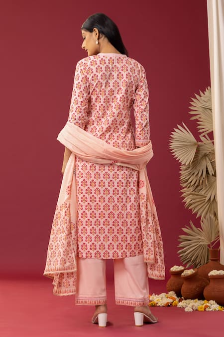Shop Abbaran Pink , Satin Lace, Gota Patti Floral Block Print Kurta Palazzo Set at Aza Fashions Shop_Abbaran_Pink , Satin Lace, Gota Patti Floral Block Print Kurta Palazzo Set _at_Aza_Fashions