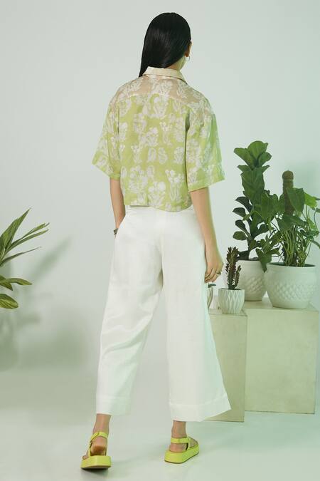 Shop_Ekastories_Ivory Cotton Split V-neck Enthral Print Shirt And Pant Set _at_Aza_Fashions