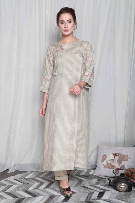 Shop Falguni.Foram Beige Gingham Embroidery, Tassels Asymmetric Striped Kurta And Pant Set at Aza Fashions Shop_Falguni.Foram_Beige Gingham Embroidery, Tassels Asymmetric Striped Kurta And Pant Set_at_Aza_Fashions
