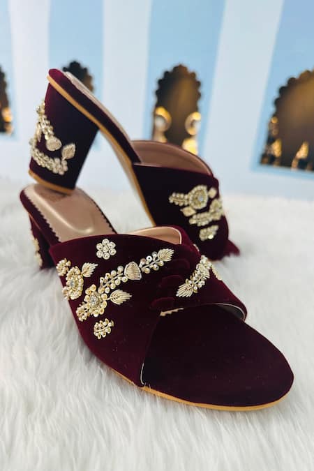 Shop Shiveen Shiveen Maroon Embroidered Hitiksha Heels at Aza Fashions Shop_Shiveen Shiveen_Maroon Embroidered Hitiksha Heels _at_Aza_Fashions