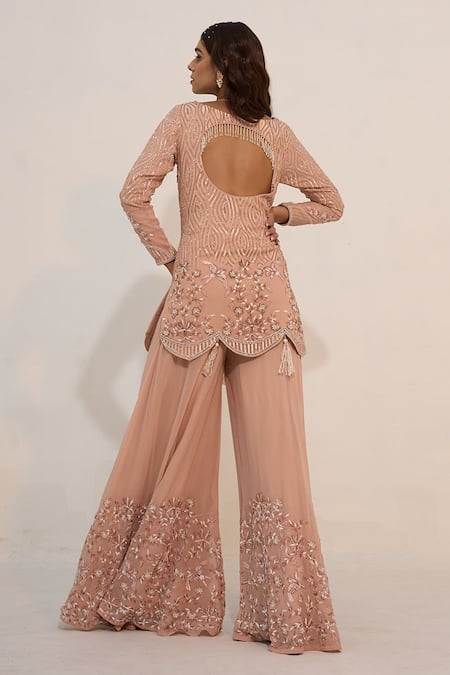 Shop_Nayna Kapoor_Pink Georgette Embroidery Floral Square Neck Kurta With Dupatta  _at_Aza_Fashions