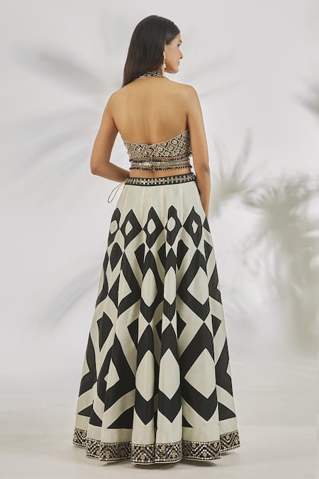 Vandana Sethi Mirrorwork Embellished Blouse Lehenga Set 