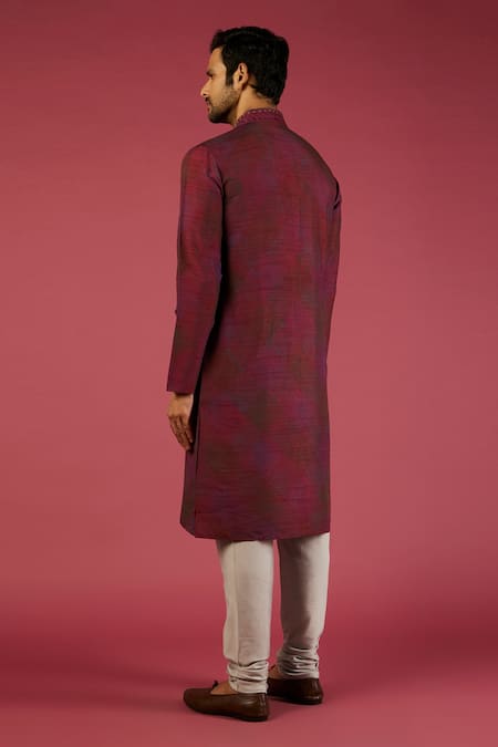 Krishna Mehta Checkered Pattern Kurta Set 