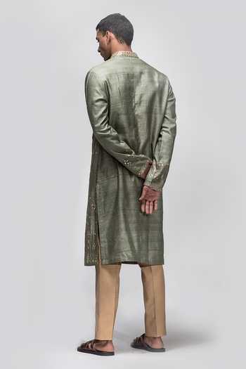 Shop Asuka Green Silk, Cotton Mirrors, Embroidery Resham Raw Kurta Set at Aza Fashions Shop_Asuka_Green Silk, Cotton Mirrors, Embroidery Resham Raw Kurta Set _at_Aza_Fashions
