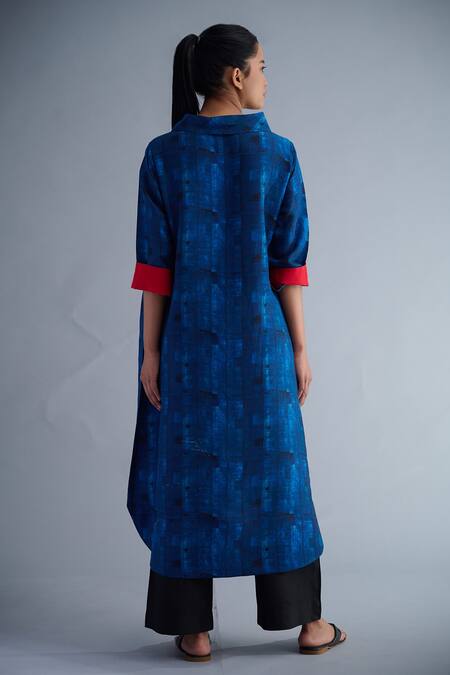 Shop Taika By Poonam Bhagat Blue Tunic Blended Silk Printed Collared Neck Embroidered And Pant Set at Aza Fashions Shop_Taika By Poonam Bhagat_Blue Tunic Blended Silk Printed Collared Neck Embroidered And Pant Set _at_Aza_Fashions