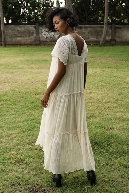 Baju Yara Tiered Lace Work Dress 