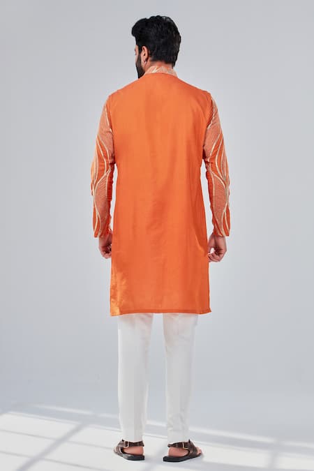 Shreyansh Designs Ornate Embroidered Kurta 