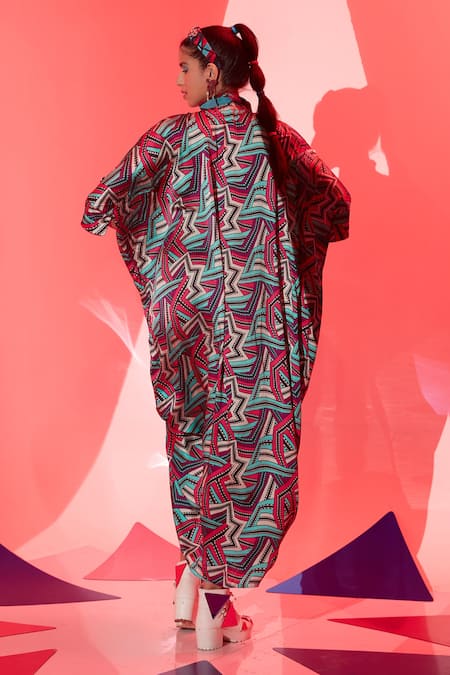 Shop Esha L Amin Multi Color Viscose V-neck Zig Zag Drawstring Kaftan at Aza Fashions Shop_Esha L Amin_Multi Color Viscose V-neck Zig Zag Drawstring Kaftan _at_Aza_Fashions