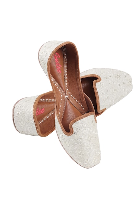 Imlee Jaipur Thread And Sequin Work Moccasin Juttis 
