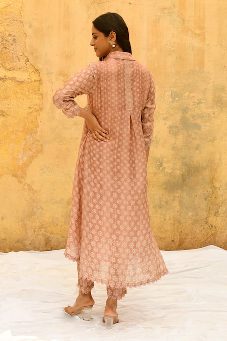 Shop_Label Niti Bothra_Pink Silk, Brocade Fringe Collared Chandrakala Pattern Kurta And Pant Set _at_Aza_Fashions