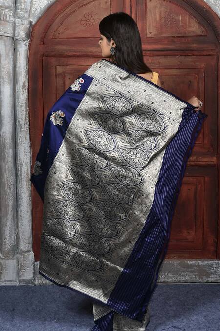 Shop_Naaritva India_Blue Knit Zari Banarasi Floral Handwoven Saree With Running Blouse _at_Aza_Fashions