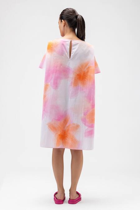 Shop Genes Lecoanet Hemant White Cotton, Poplin Round Neck Ombre Flower Print Dress at Aza Fashions Shop_Genes Lecoanet Hemant_White Cotton, Poplin Round Neck Ombre Flower Print Dress_at_Aza_Fashions