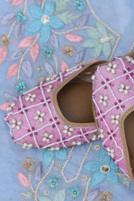 Shop Cilwana Studio Pink Pearl Embroidered Juttis at Aza Fashions Shop_Cilwana Studio_Pink Pearl Embroidered Juttis_at_Aza_Fashions