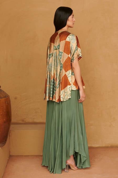 Shop Studio Radical Green Crepe Sequins, Beads Silk Satin Marrakech Print Cape Pant Set at Aza Fashions Shop_Studio Radical_Green Crepe Sequins, Beads Silk Satin Marrakech Print Cape Pant Set _at_Aza_Fashions