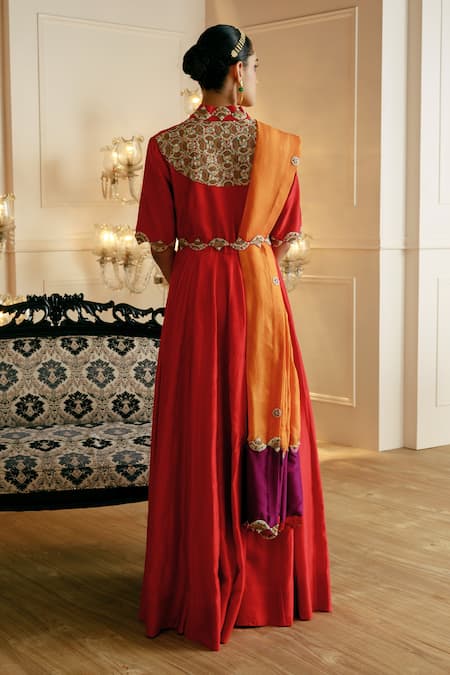 Nehha Nhata Chanderi Anarkali With Contrast Color Block Dupatta 