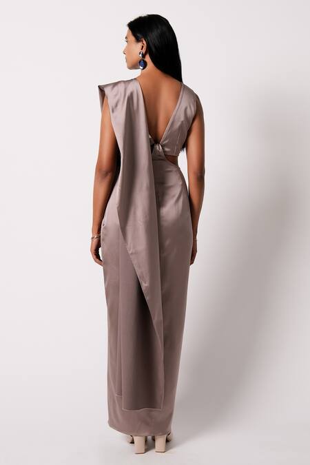 Shop 431-88 By Shweta Kapur Purple Satin V-neck Plunge V Saree Gown at Aza Fashions Shop_431-88 By Shweta Kapur_Purple Satin V-neck Plunge V Saree Gown_at_Aza_Fashions