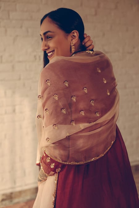 Shop_Sarang Kaur_Grey Organza Embroidered Placed Floral Butti Stole _at_Aza_Fashions