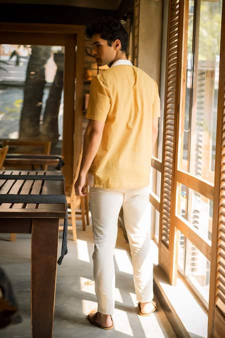 Shop_Vaani Beswal_Off White Handloom , Harin Color Blocked Shirt _at_Aza_Fashions