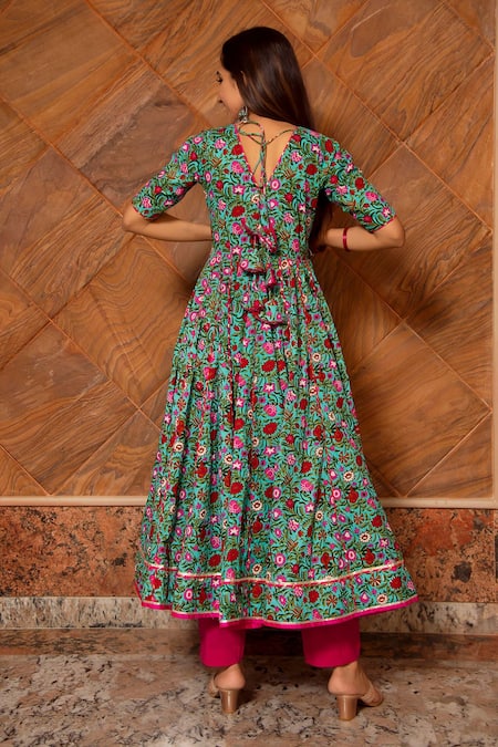 Shop_Pomcha Jaipur_Green Anarkali And Pant Cotton, Dupatta Organza Surangi Half Sleeve Printed Set _at_Aza_Fashions