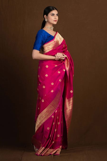 Devissha Katan Silk Handloom Floral Pattern Banarasi Saree 