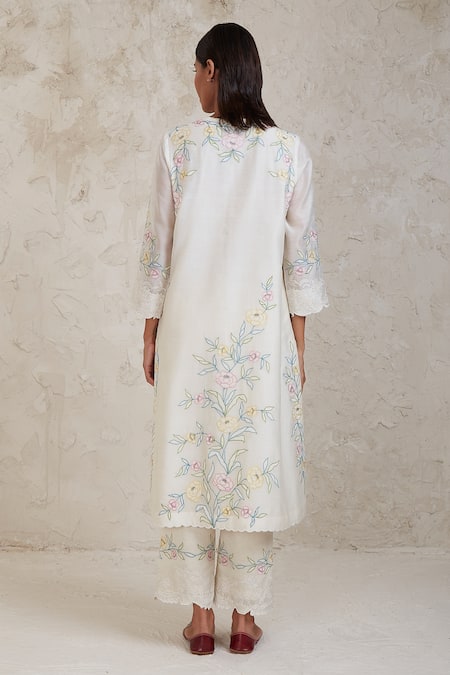Shop Sue Mue Off White Chanderi Embroidery, Cut Work Split Aima Handwoven Kurta Pant Set at Aza Fashions Shop_Sue Mue_Off White Chanderi Embroidery, Cut Work Split Aima Handwoven Kurta Pant Set _at_Aza_Fashions