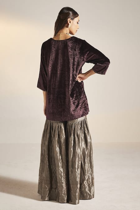 Shorshe Clothing Saifi Placket Embroidered Kurta & Sharara Set 