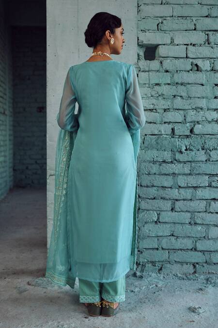 Shop Karaj Jaipur Sky Blue Thread Embroidered Organza Kurta Pant Set at Aza Fashions Shop_Karaj Jaipur_Sky Blue Thread Embroidered Organza Kurta Pant Set_at_Aza_Fashions