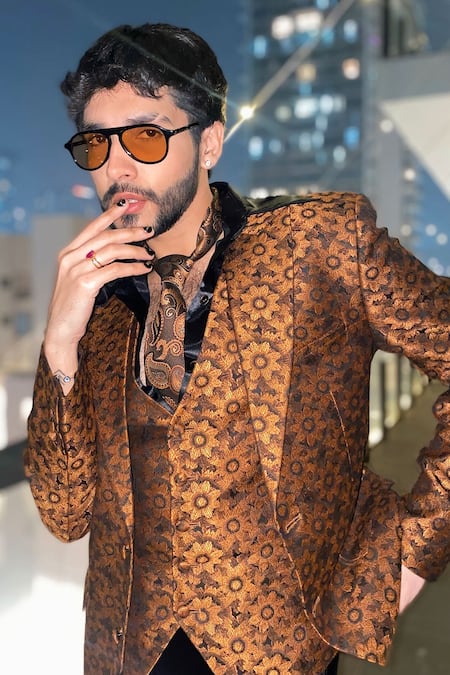 Rohit Gandhi + Rahul Khanna Floral Woven Jacket & Pant Set 