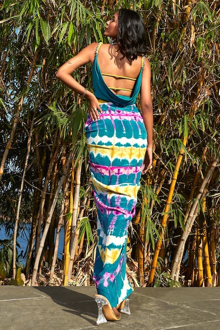 Babita Malkani_Green Crepe Sweetheart Neck Hand Dyed Textured Dress _Online_at_Aza_Fashions