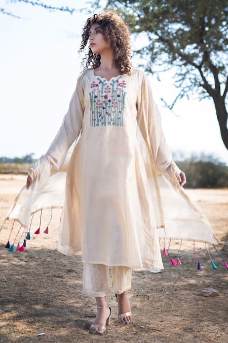 Shop The Home Affair Beige Chanderi Embroidery Mandarin Collar French Knot Kurta Set at Aza Fashions Shop_The Home Affair_Beige Chanderi Embroidery Mandarin Collar French Knot Kurta Set _at_Aza_Fashions
