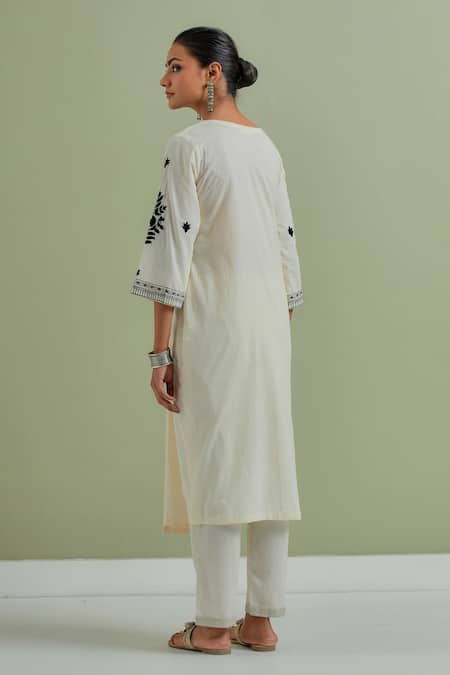 Priya Chaudhary Flora Embroidered Angrakha Pant Set 