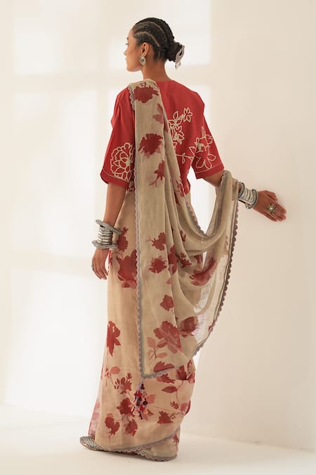 Shop_Kasturi Kundal_Red Linen Embroidery Round Neck Bela Pure Handloom Saree With Unstitched Blouse _at_Aza_Fashions