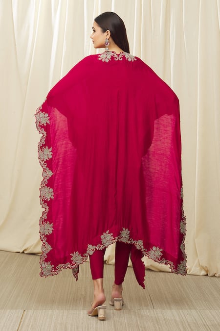 Jayanti Reddy Border Embroidered Cape & Dhoti Pant Set 