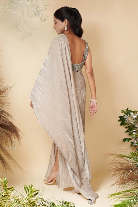 Shop Reeti Arneja Brown Velvet Sequins V-neck Azura Pre-draped Saree With Embroidered Blouse at Aza Fashions Shop_Reeti Arneja_Brown Velvet Sequins V-neck Azura Pre-draped Saree With Embroidered Blouse _at_Aza_Fashions