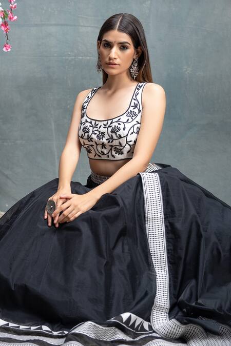 Shop_Sanjev Marwaaha_Ivory Chanderi, Cotton, Silk Embroidery Scoop Neck Border Printed Lehenga Set_at_Aza_Fashions