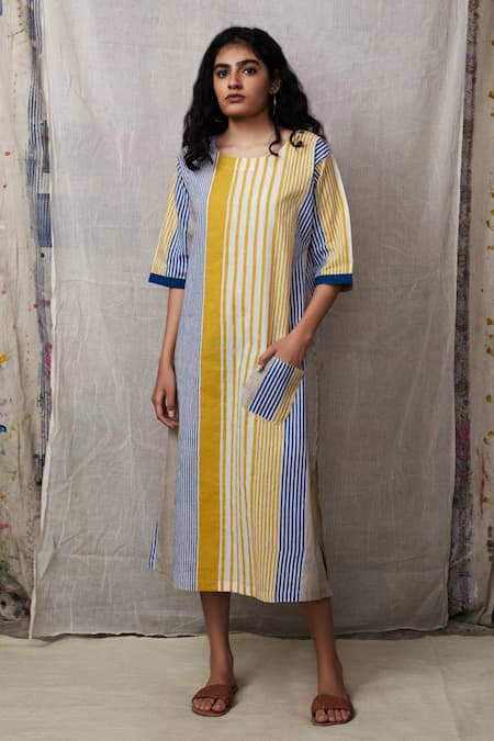 Banana Labs Printed Kurta Set With Shrug