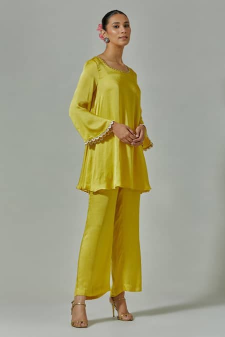 House Of TA-YA Neck Embroidered Kurta Straight Pant Set 