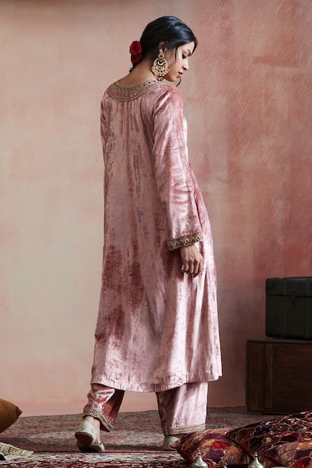 Shop Weaver Story Peach Velvet, Linen, Cotton Embroidery, Zari Hand Stitched Kurta And Salwar Set at Aza Fashions Shop_Weaver Story_Peach Velvet, Linen, Cotton Embroidery, Zari Hand Stitched Kurta And Salwar Set _at_Aza_Fashions