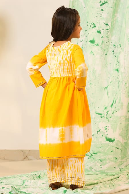 Shop Cute Couture Yellow , Chanderi Shibori Placement Print Anarkali And Sharara Set at Aza Fashions Shop_Cute Couture_Yellow , Chanderi Shibori Placement Print Anarkali And Sharara Set _at_Aza_Fashions