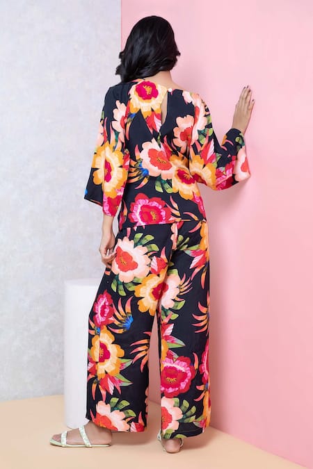 Rhe-Ana Vibrant Floral Print Knotted Top & Pant Set 
