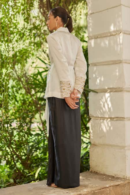 Shop Betrue Black Silk Pleated And Draped Skirt at Aza Fashions Shop_Betrue_Black Silk Pleated And Draped Skirt _at_Aza_Fashions