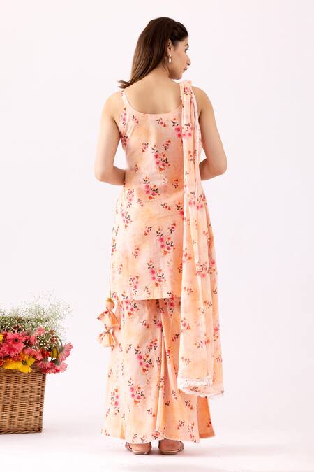 Shop Abbaran Peach Cotton Lace, Embroidery Scoop Neck Floral Print Kurta Gharara Set at Aza Fashions Shop_Abbaran_Peach Cotton Lace, Embroidery Scoop Neck Floral Print Kurta Gharara Set_at_Aza_Fashions