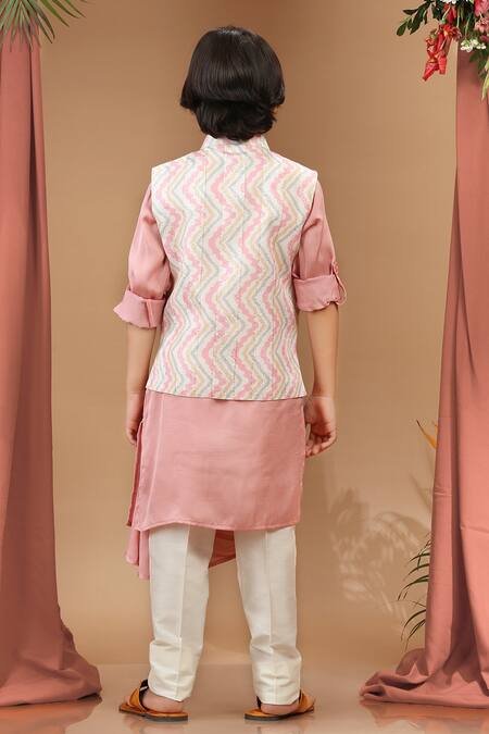 Shop_Kora By Nilesh Mitesh_Multi Color Silk Gota Patti, Embroidery Chevron Print Bundi Kurta Set_at_Aza_Fashions