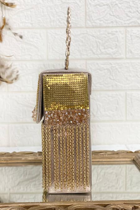 Lost & found brown hippie fringe leather fabric suade gold chain ... |  Leather fringe, Cross body handbags, Leather handmade