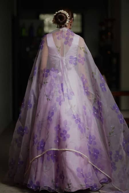 Meghstudio Hand Painted & Embroidered Lehenga Set 