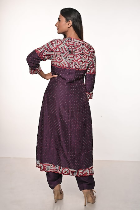 Shop_Soumodeep Dutta_Purple Chanderi Embroidered Floral Stich Notched Hand Kurta With Pant_at_Aza_Fashions
