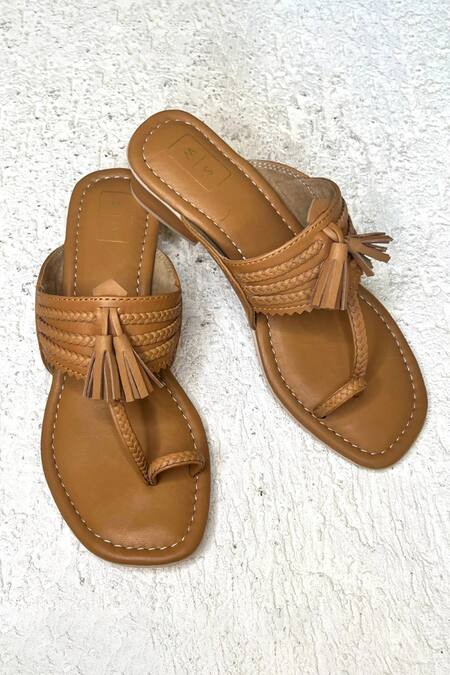 Shop_Sandalwali_Brown Bea Kolhapuri Heels _at_Aza_Fashions
