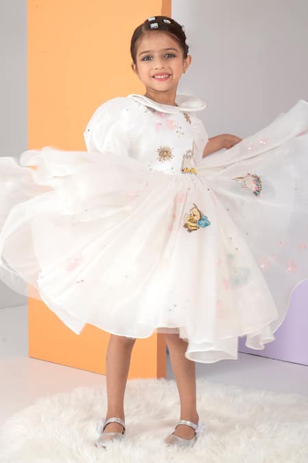 Shop Hoity Moppet White Organza, Satin Embroidery Hand Princess Rule Balloon Sleeve Dress at Aza Fashions Shop_Hoity Moppet_White Organza, Satin Embroidery Hand Princess Rule Balloon Sleeve Dress _at_Aza_Fashions