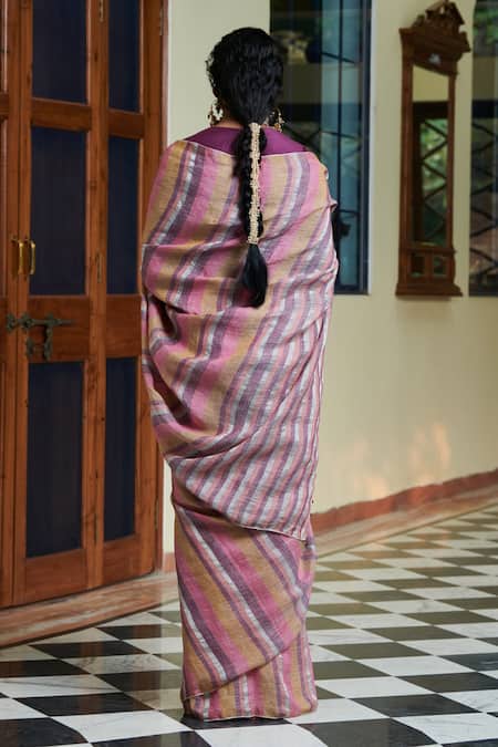 Dressfolk Jhilmil Stripe Pattern Saree With Running Blouse